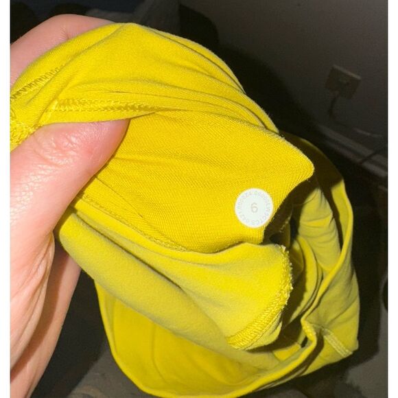 Lululemon Align High Rise Leggings 25”- Size 6 - Picture 6 of 6